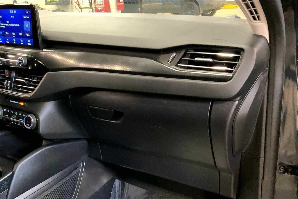 used 2022 Ford Escape car, priced at $21,787