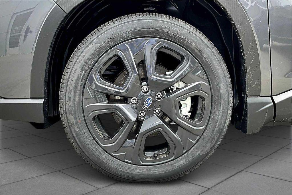 new 2025 Subaru Ascent car, priced at $49,061