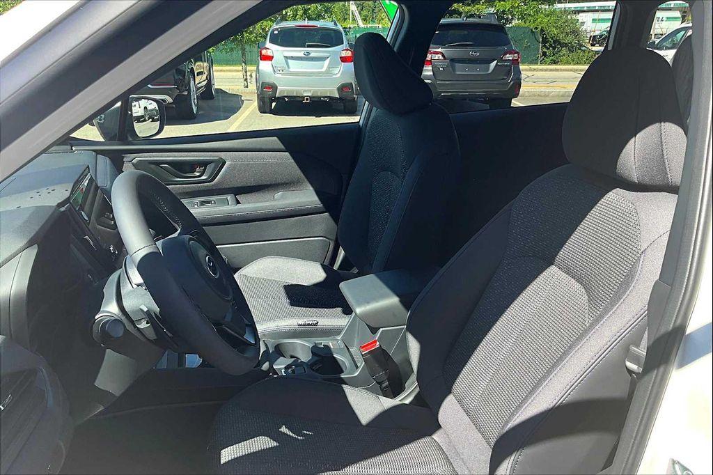 new 2025 Subaru Forester Hybrid car, priced at $35,246