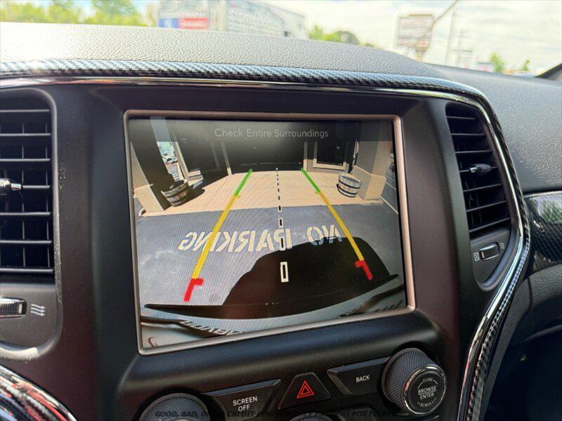 used 2016 Jeep Grand Cherokee car, priced at $14,995