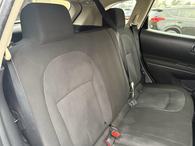 used 2015 Nissan Rogue Select car, priced at $7,995