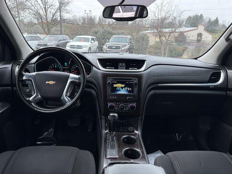 used 2016 Chevrolet Traverse car, priced at $11,995