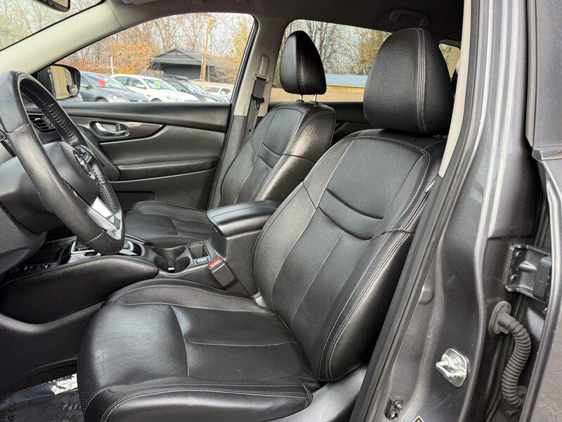 used 2019 Nissan Rogue car, priced at $17,995