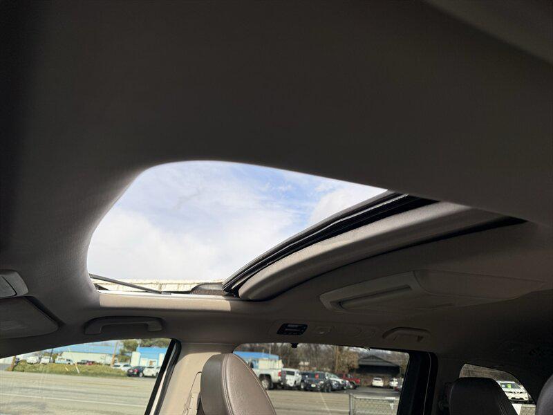 used 2013 Honda Odyssey car, priced at $14,995