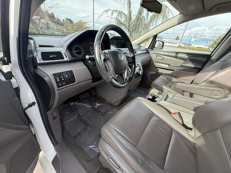used 2013 Honda Odyssey car, priced at $14,995