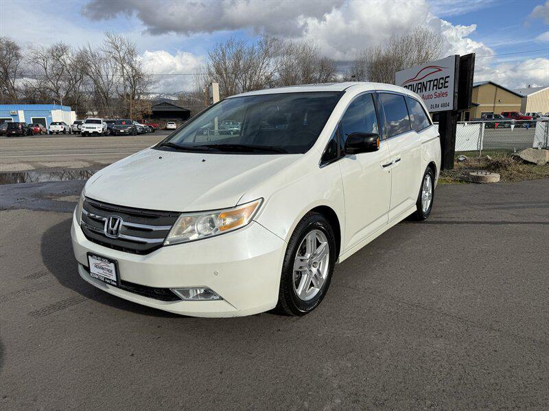 used 2013 Honda Odyssey car, priced at $14,995