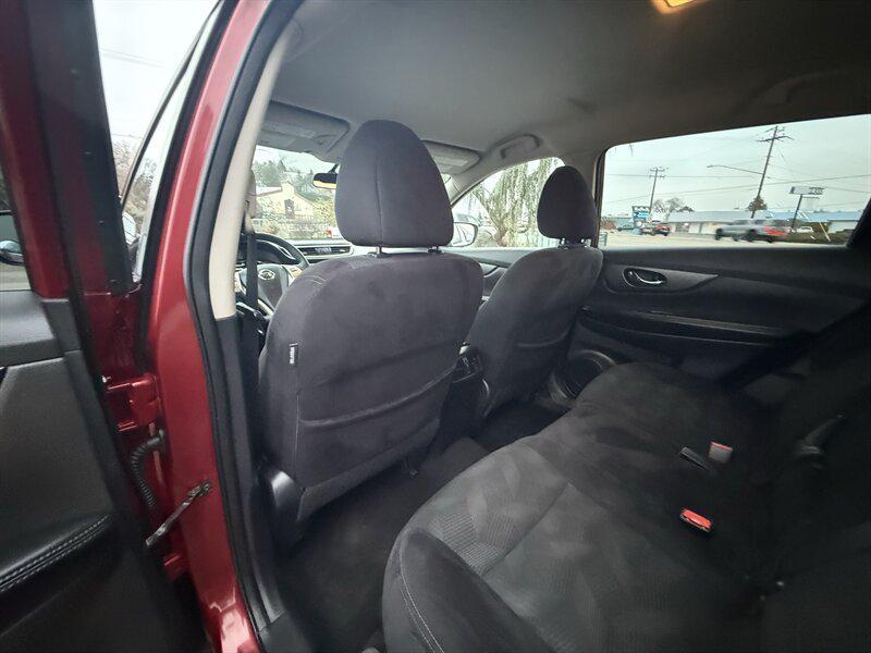 used 2014 Nissan Rogue car, priced at $9,995