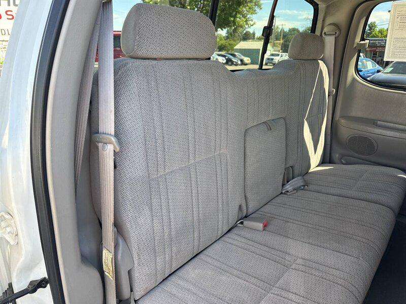 used 2000 Toyota Tundra car, priced at $10,495