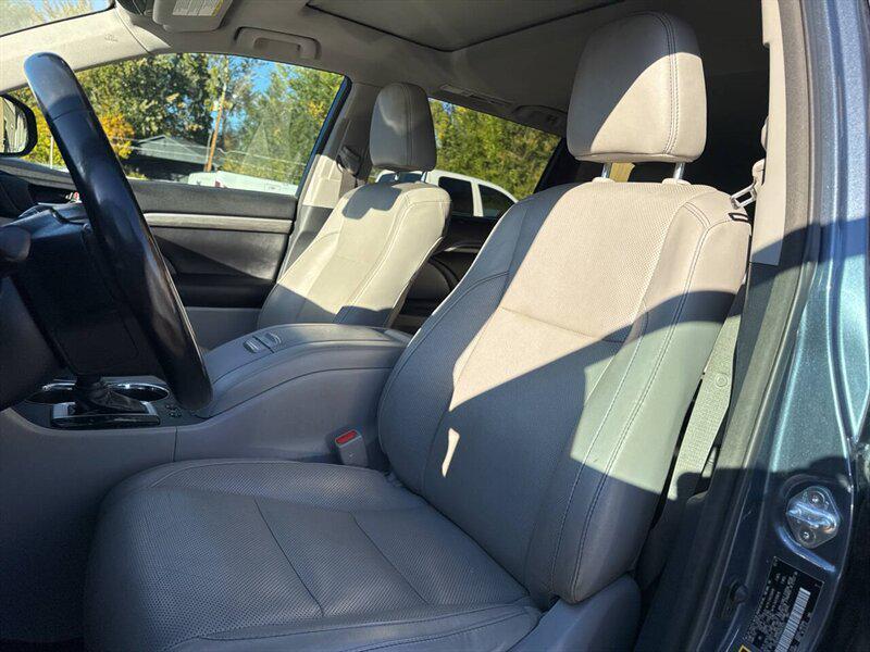 used 2017 Toyota Highlander car, priced at $19,995