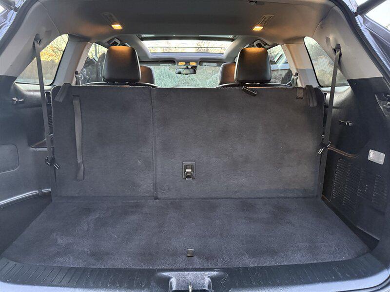 used 2015 Toyota Highlander car, priced at $19,895