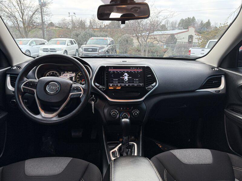 used 2015 Jeep Cherokee car, priced at $7,995