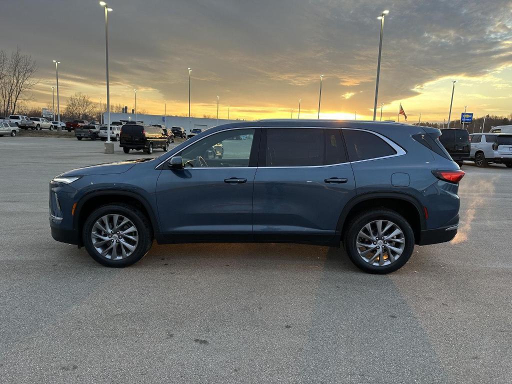 used 2025 Buick Enclave car, priced at $36,489