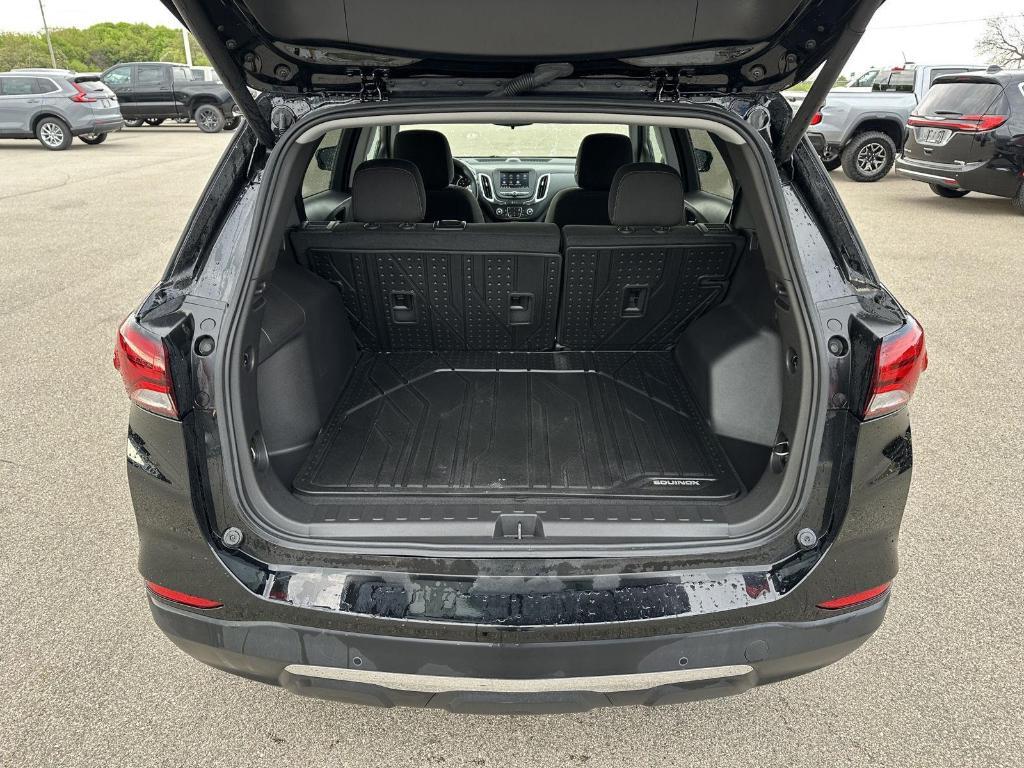 used 2024 Chevrolet Equinox car, priced at $23,987