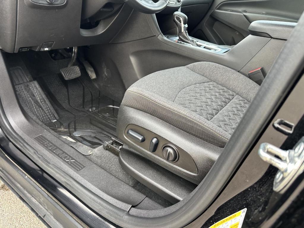used 2024 Chevrolet Equinox car, priced at $23,987