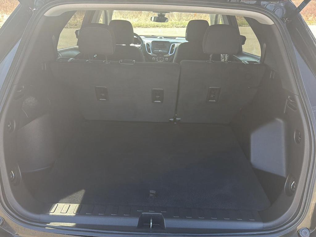 used 2022 Chevrolet Equinox car, priced at $21,925