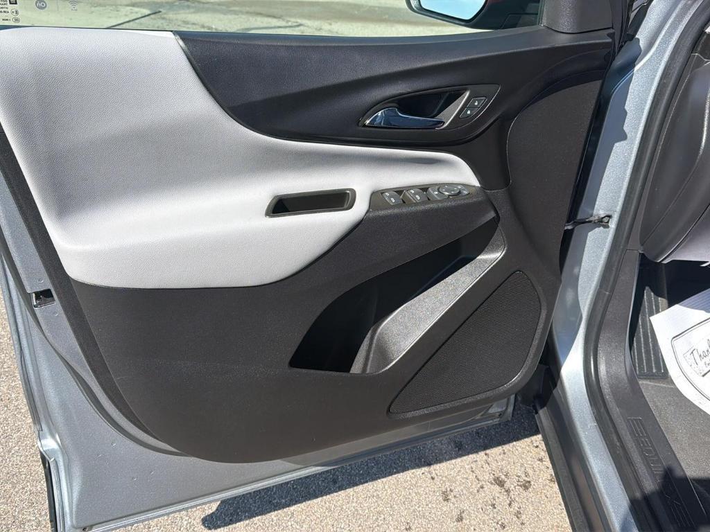 used 2023 Chevrolet Equinox car, priced at $17,989
