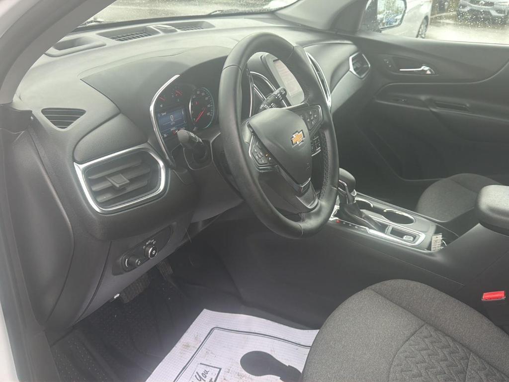 used 2024 Chevrolet Equinox car, priced at $22,989