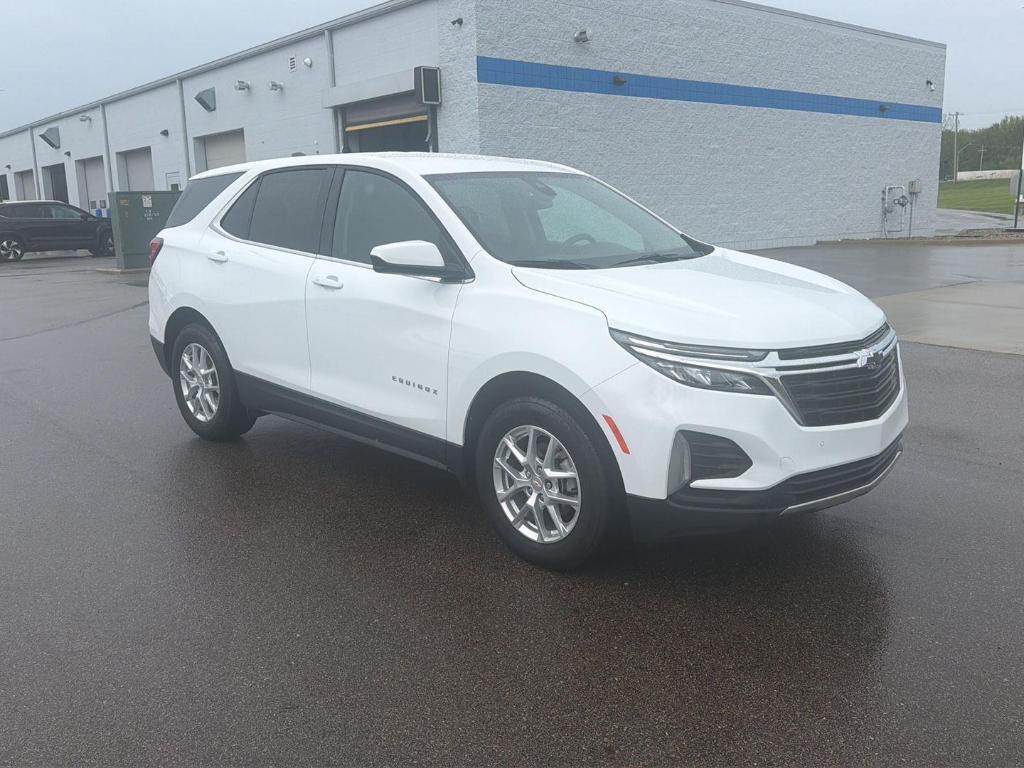 used 2024 Chevrolet Equinox car, priced at $22,989
