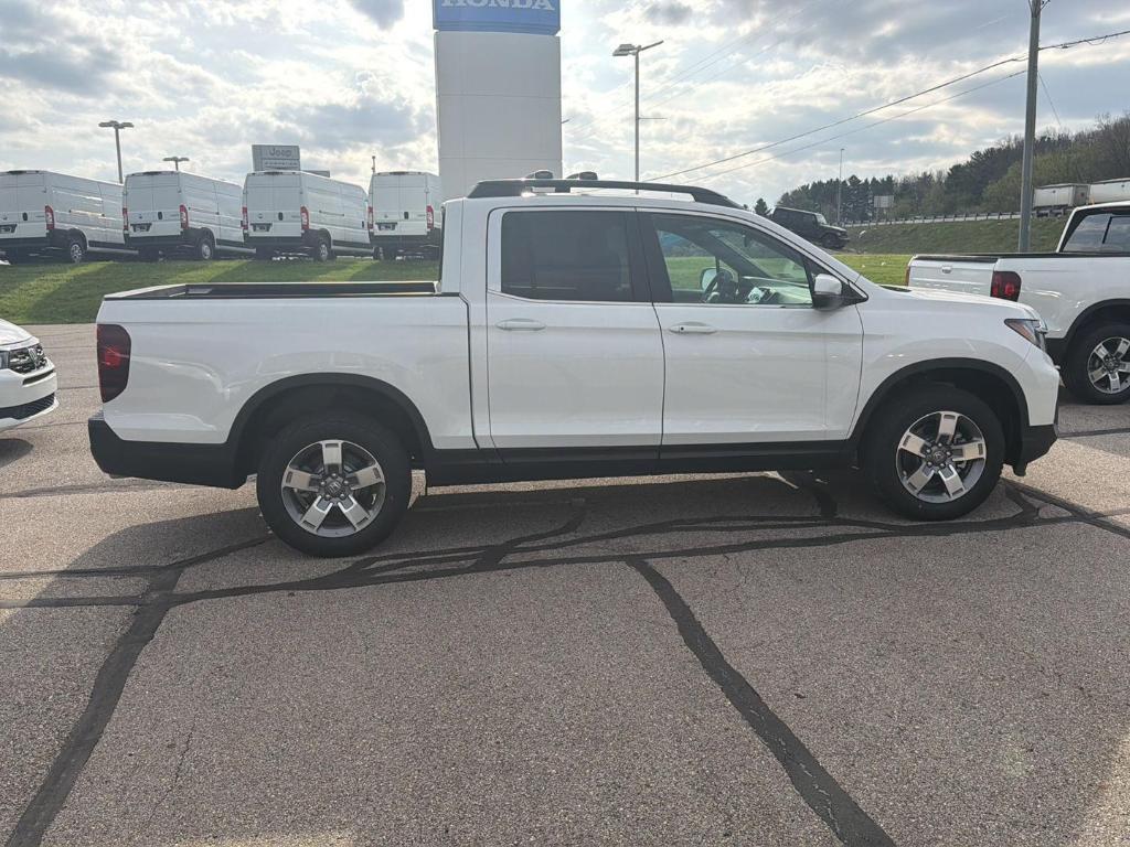 new 2026 Honda Ridgeline car, priced at $45,304