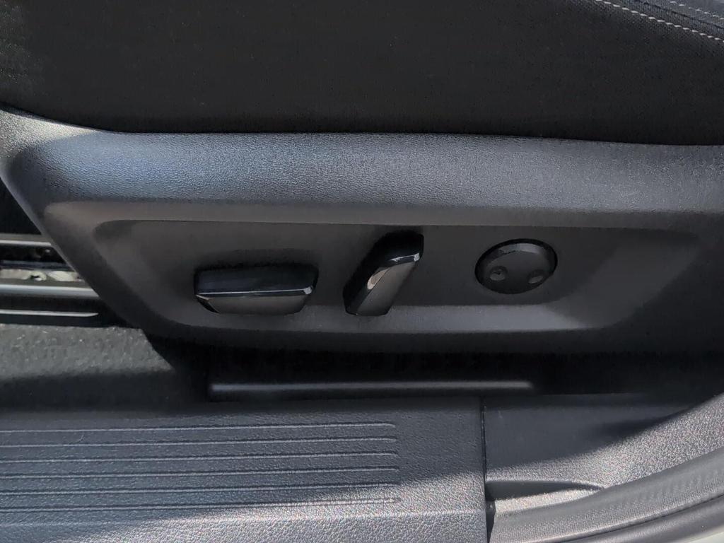 used 2023 Nissan Rogue car, priced at $22,325