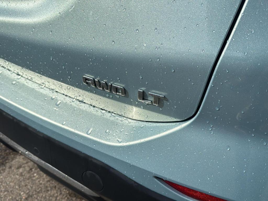 used 2022 Chevrolet Equinox car, priced at $19,489