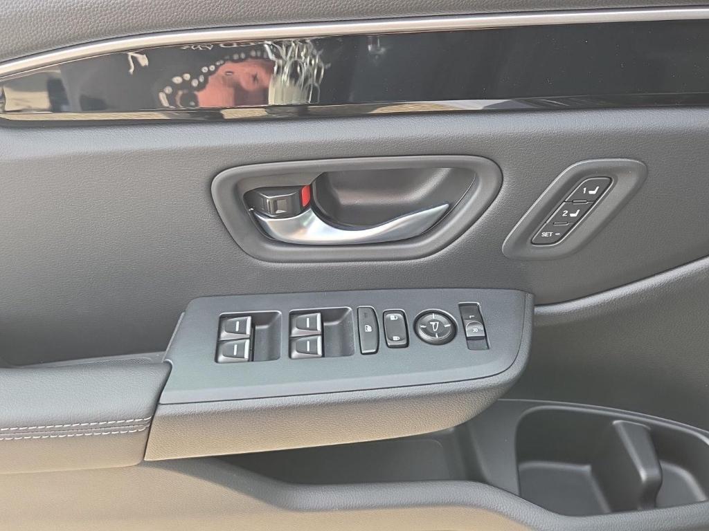 new 2025 Honda Pilot car, priced at $52,304