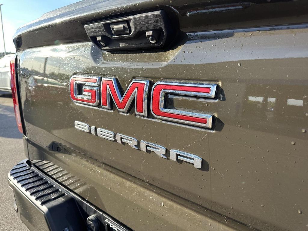 used 2024 GMC Sierra 1500 car, priced at $44,405