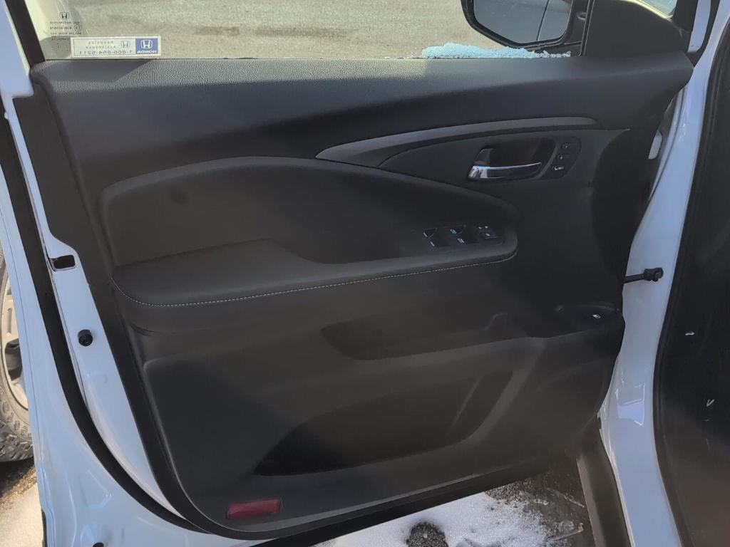 new 2026 Honda Ridgeline car, priced at $44,000