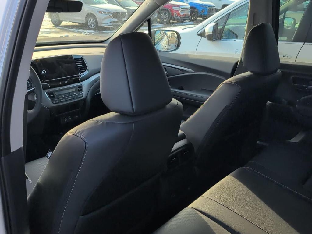 new 2026 Honda Ridgeline car, priced at $44,000