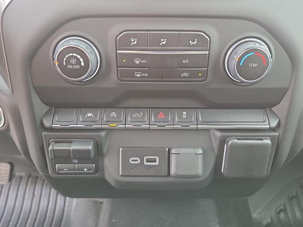 used 2024 Chevrolet Silverado 1500 car, priced at $39,907