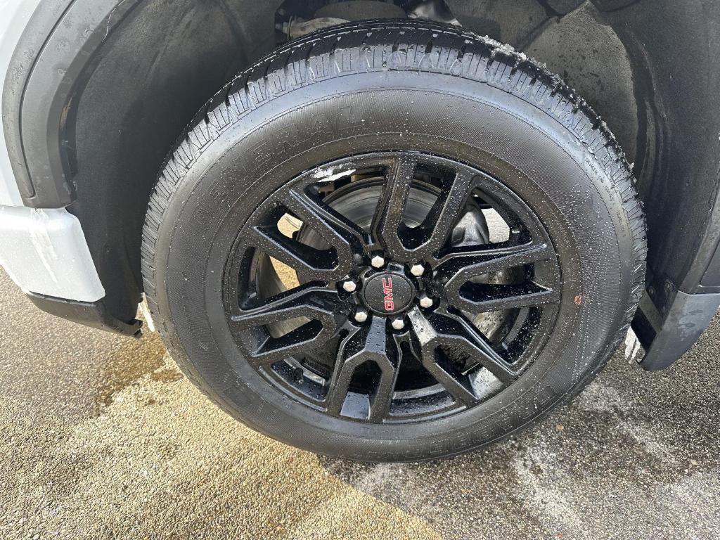 used 2024 GMC Sierra 1500 car, priced at $36,909