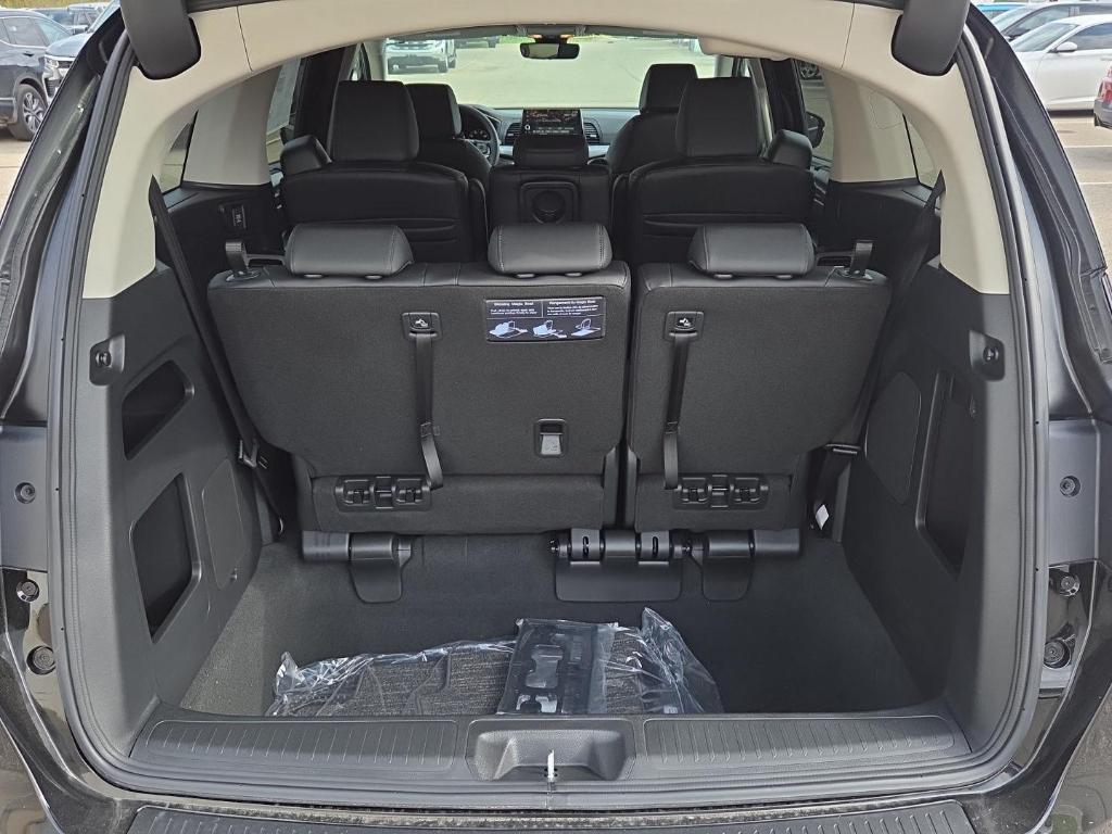 new 2026 Honda Odyssey car, priced at $44,054