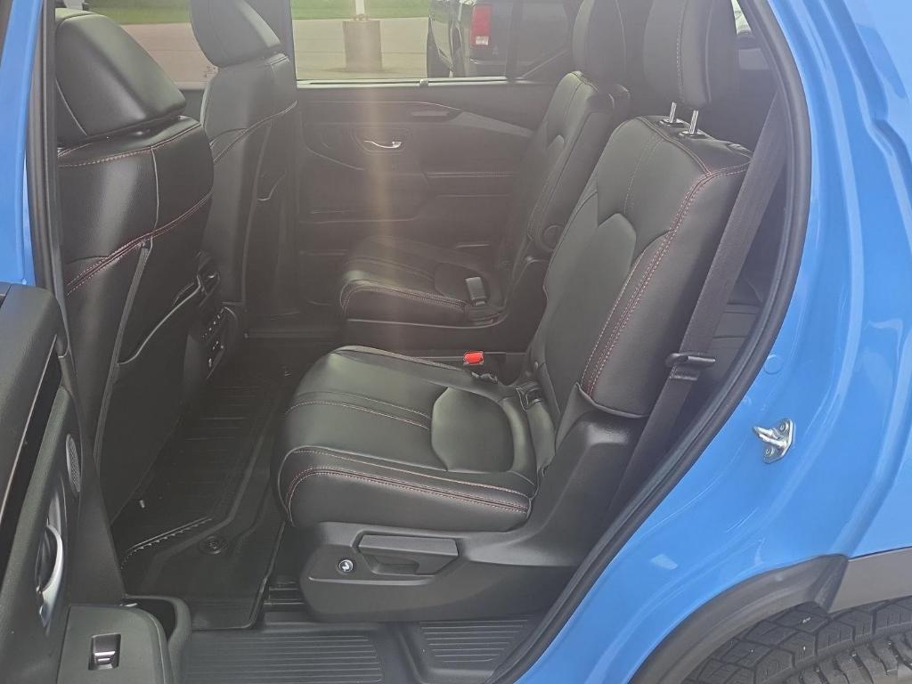 used 2024 Honda Pilot car, priced at $41,957