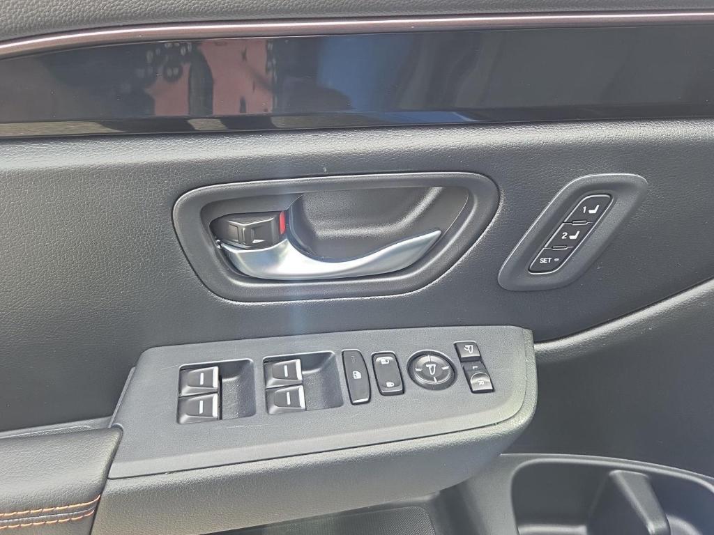 used 2024 Honda Pilot car, priced at $41,957