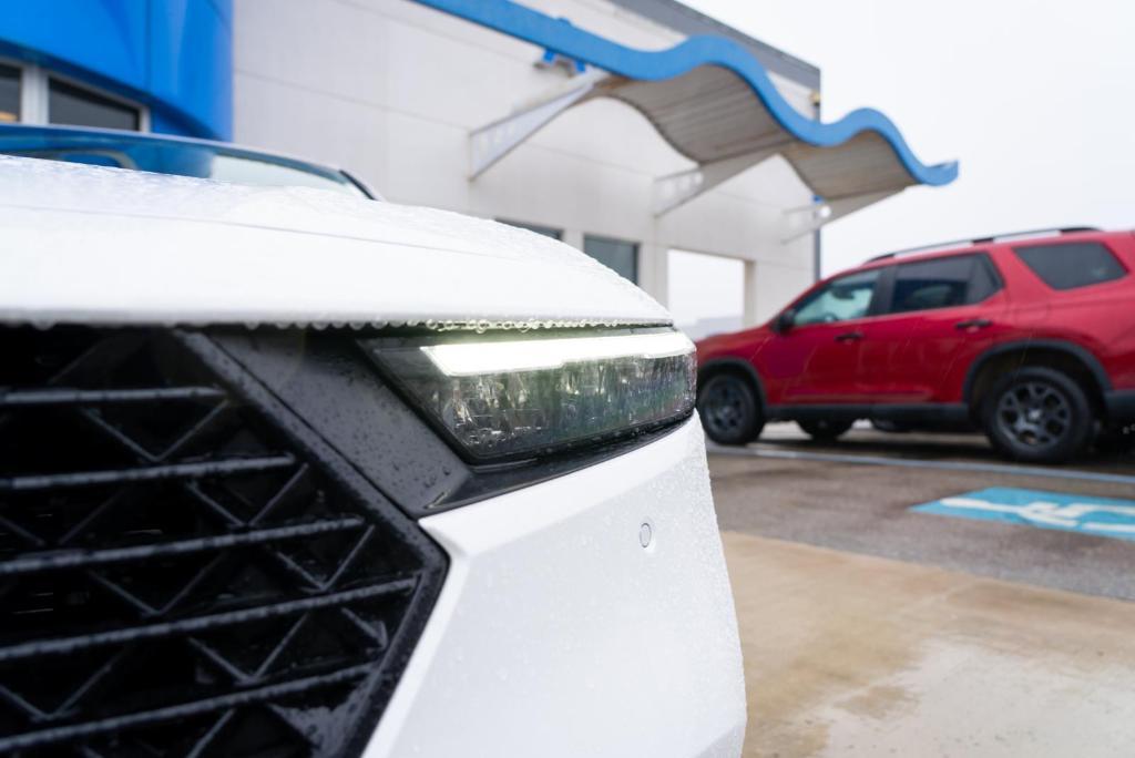new 2025 Honda Accord Hybrid car, priced at $35,894