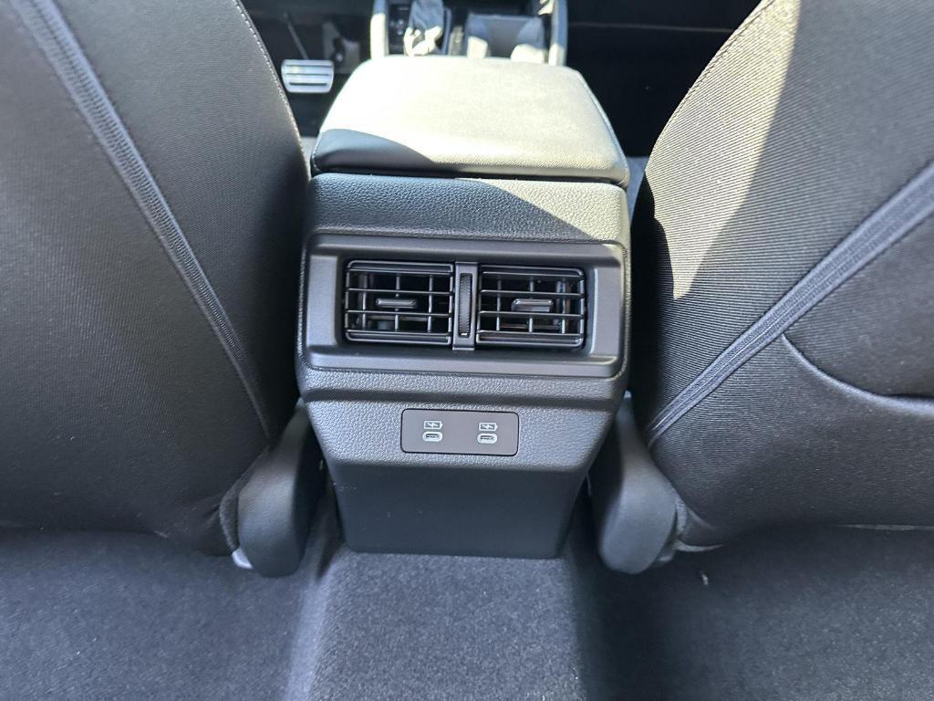 new 2025 Honda Accord Hybrid car, priced at $34,154