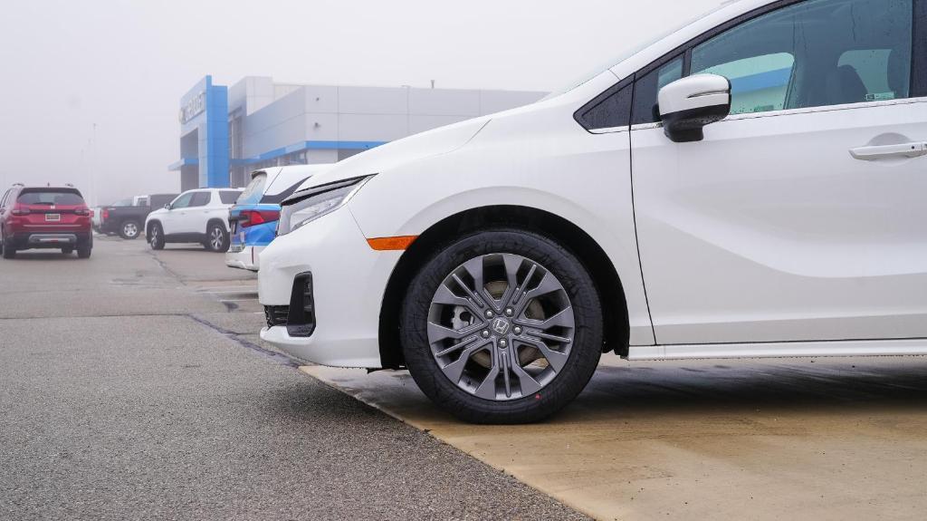 new 2026 Honda Odyssey car, priced at $49,445