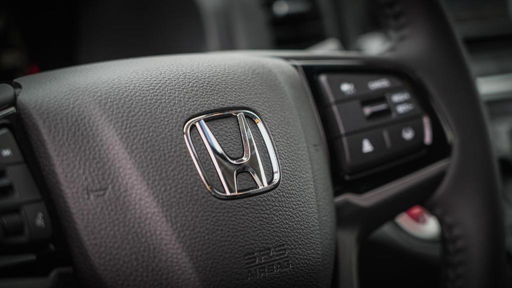 new 2026 Honda Odyssey car, priced at $49,445