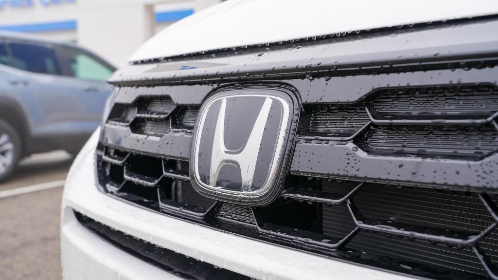 new 2026 Honda Odyssey car, priced at $49,445