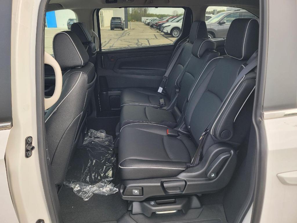 new 2026 Honda Odyssey car, priced at $49,749