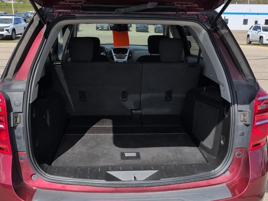 used 2017 Chevrolet Equinox car, priced at $4,989