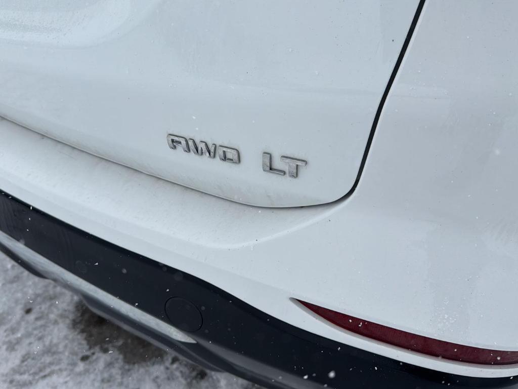 used 2023 Chevrolet Equinox car, priced at $24,497