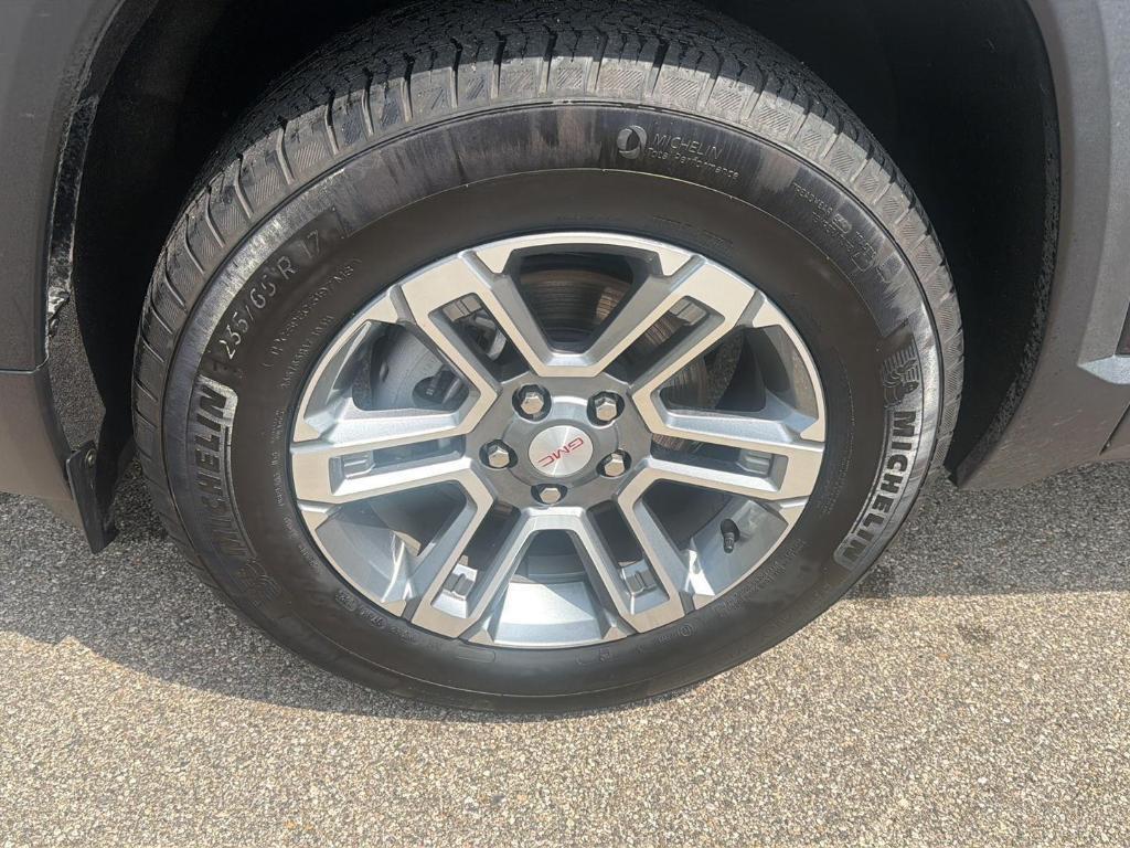 used 2025 GMC Terrain car, priced at $26,975