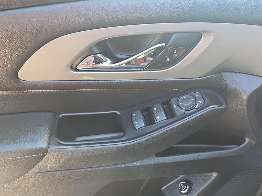 used 2019 Chevrolet Traverse car, priced at $20,717