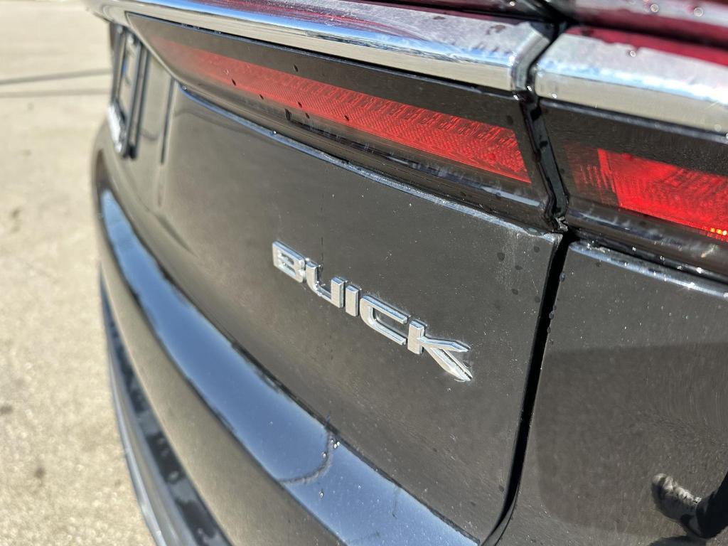 used 2025 Buick Enclave car, priced at $36,987