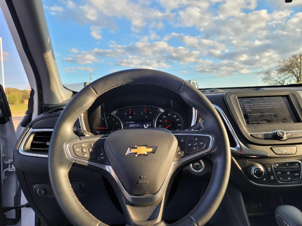used 2023 Chevrolet Equinox car, priced at $21,989