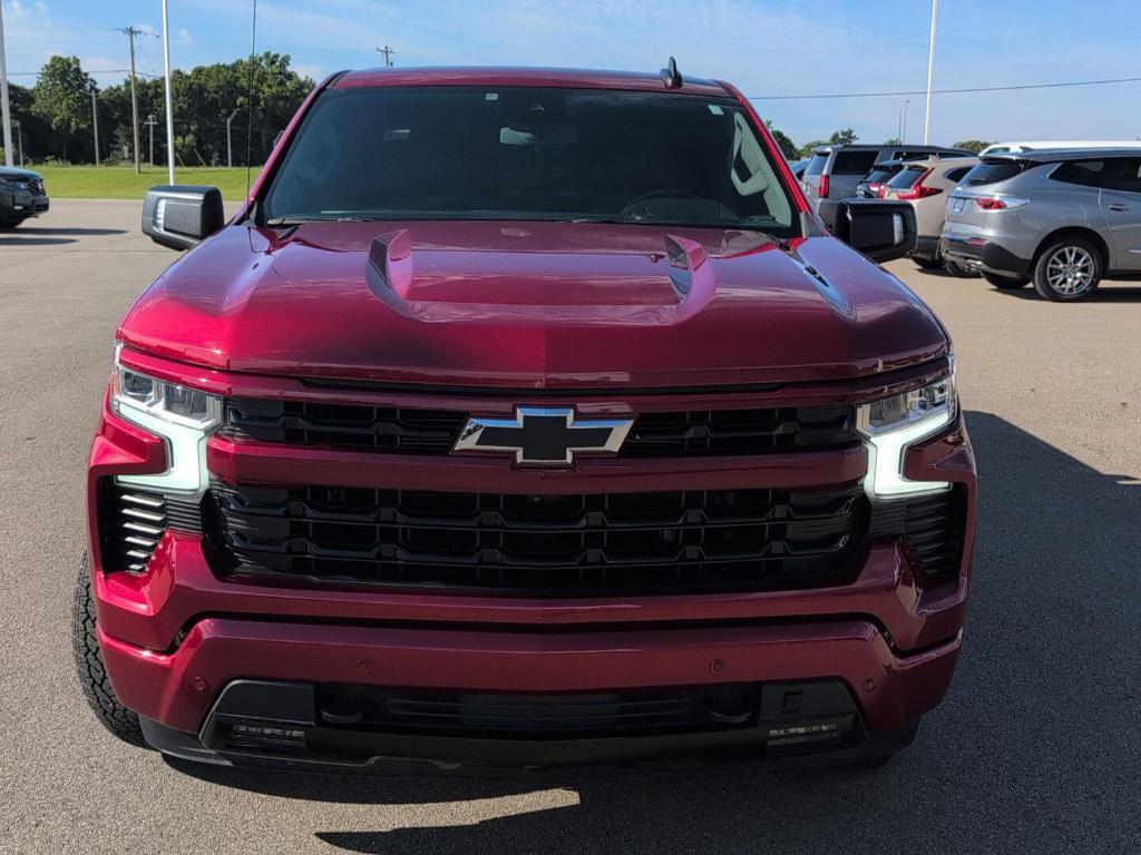 used 2024 Chevrolet Silverado 1500 car, priced at $38,989