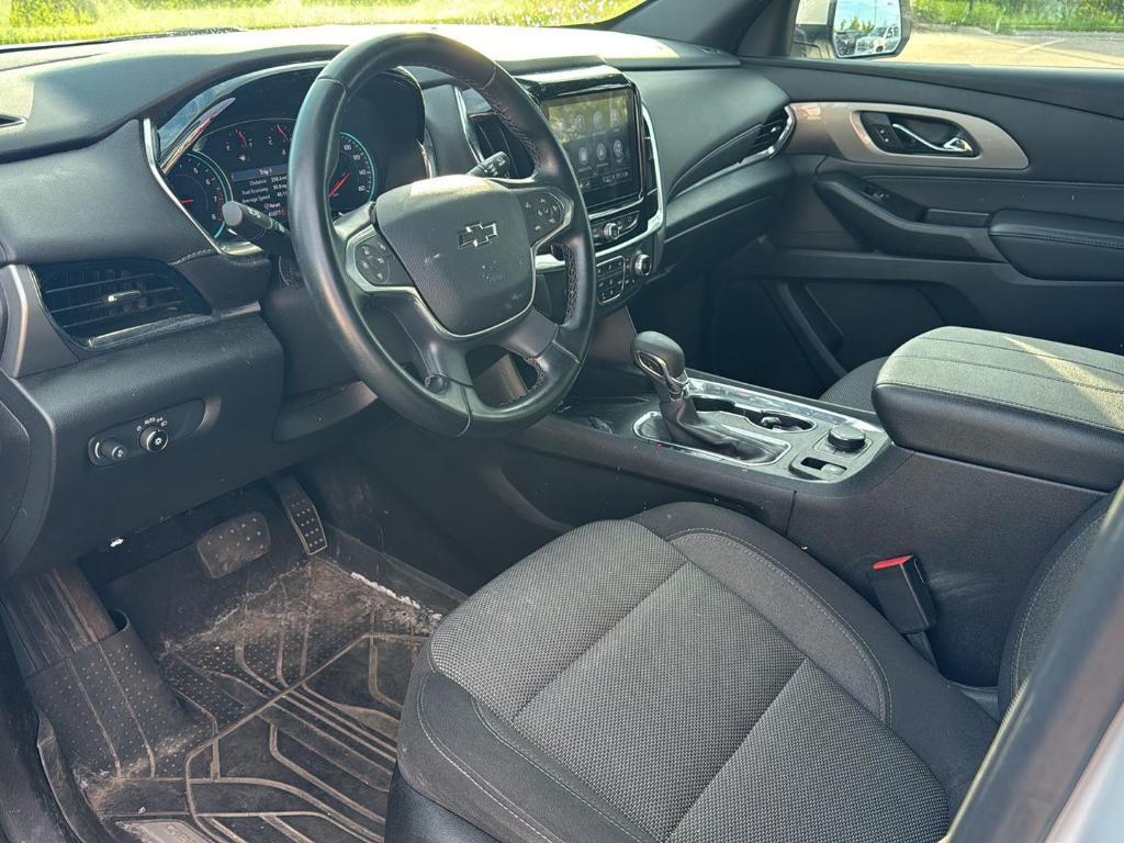 used 2023 Chevrolet Traverse car, priced at $28,987