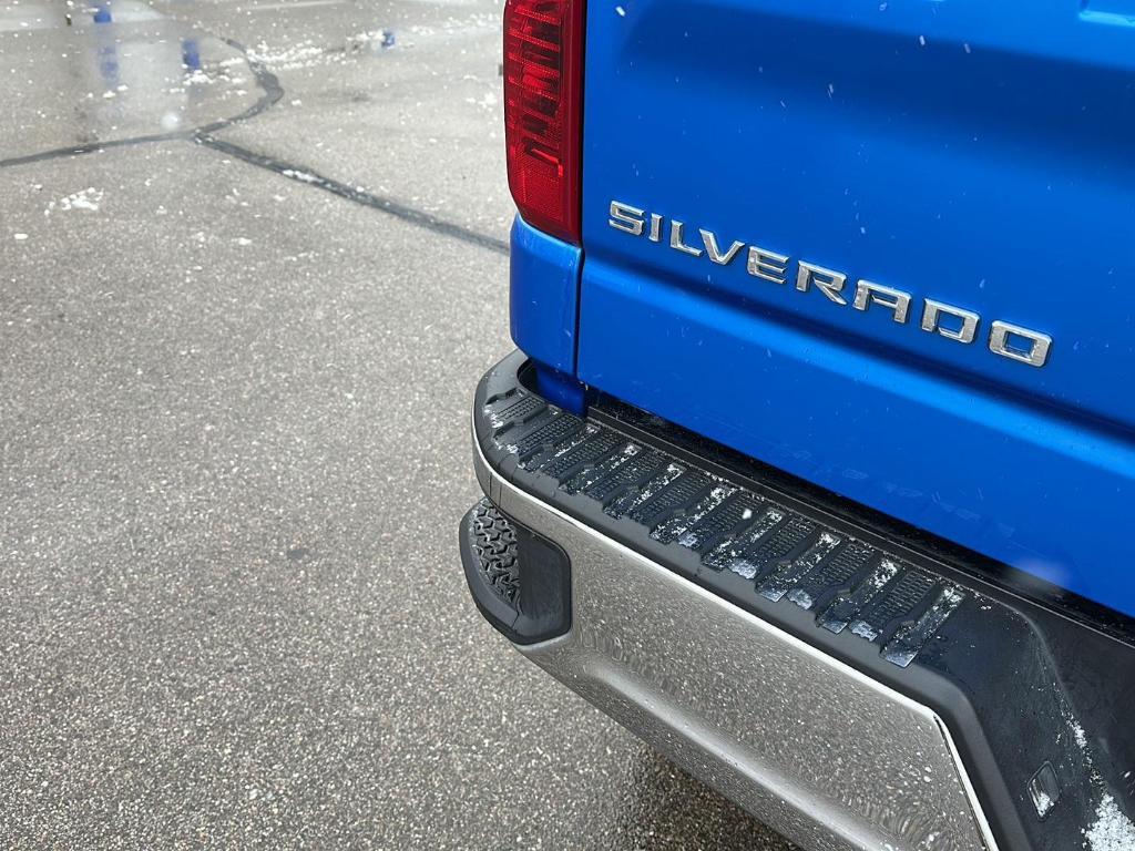 used 2025 Chevrolet Silverado 1500 car, priced at $43,405