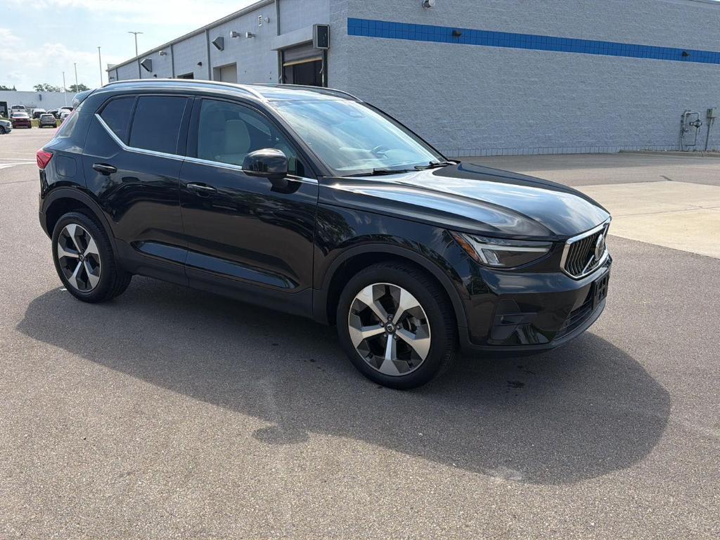 used 2023 Volvo XC40 car, priced at $27,849